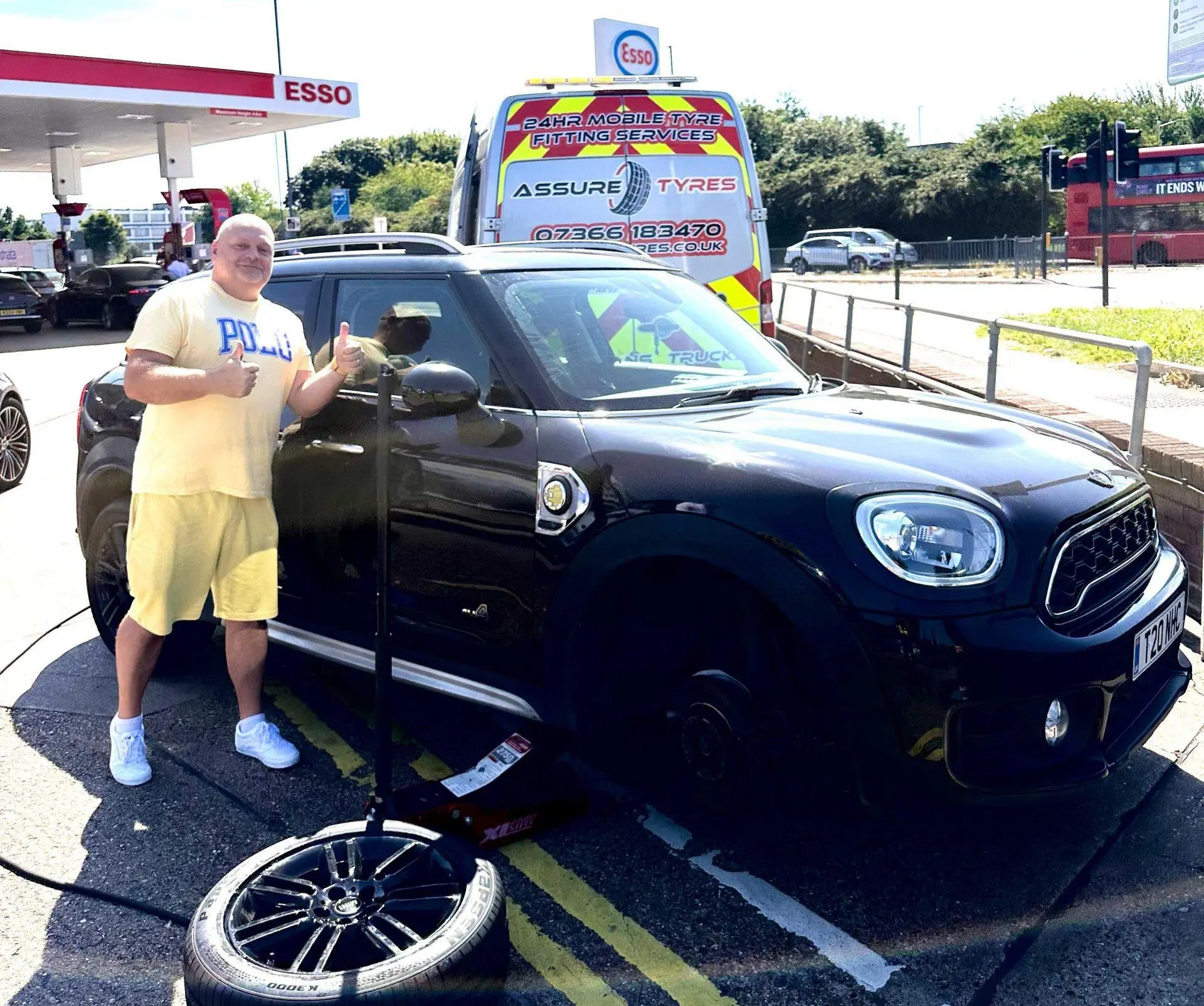Mobile-tyre-client